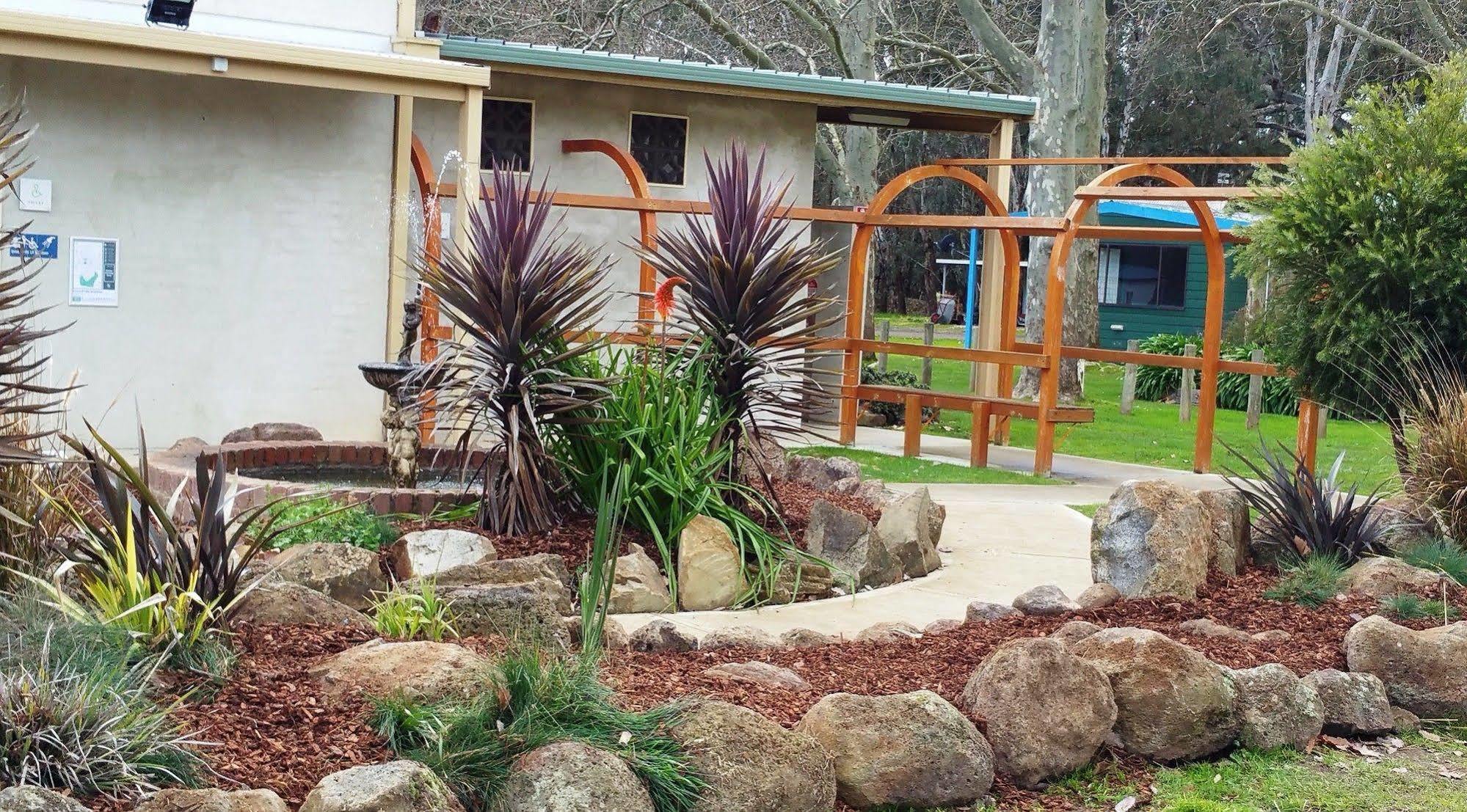 Yea Riverside Caravan Park Exterior photo